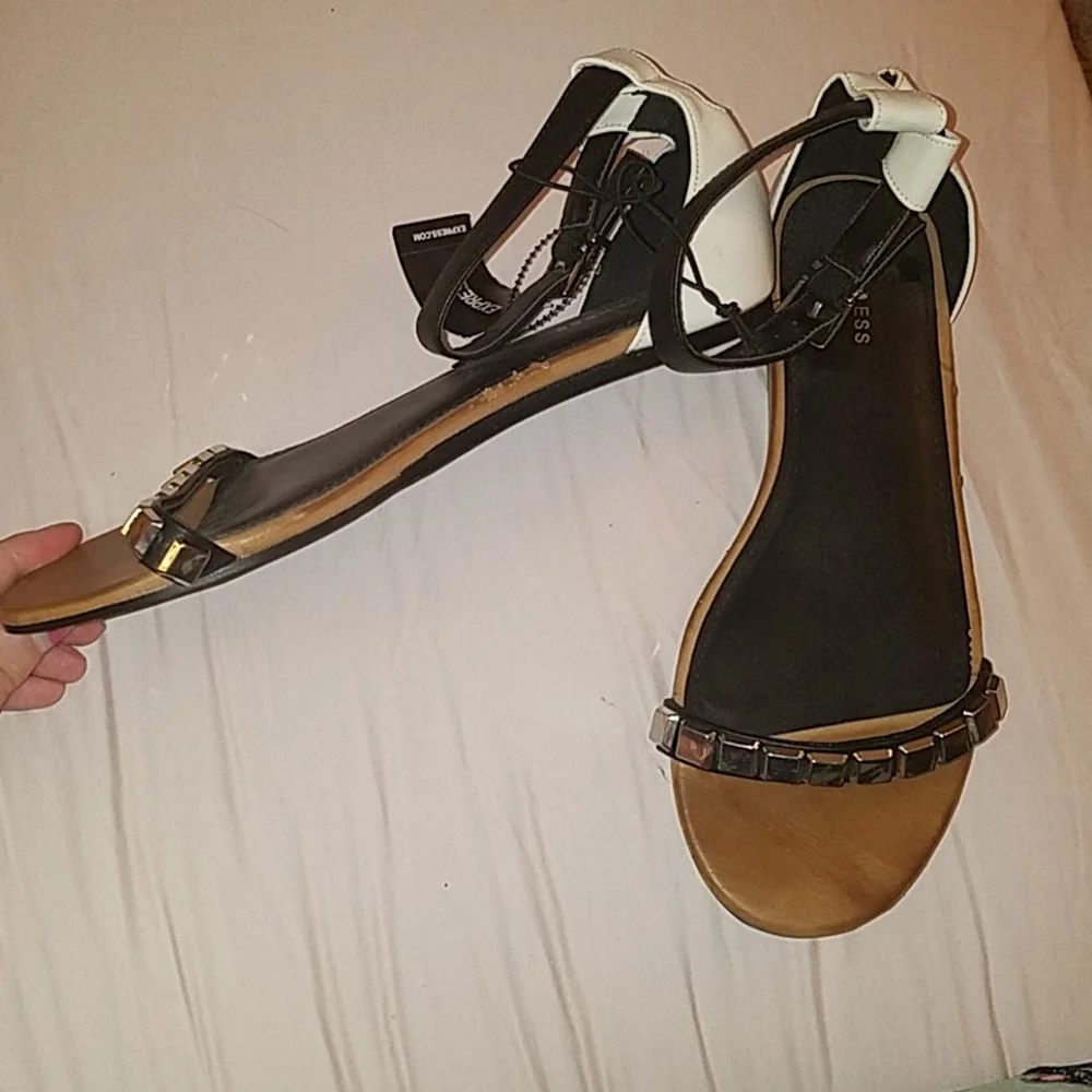Express NWT Black and White Sandals with Ankle Buckle Size 8